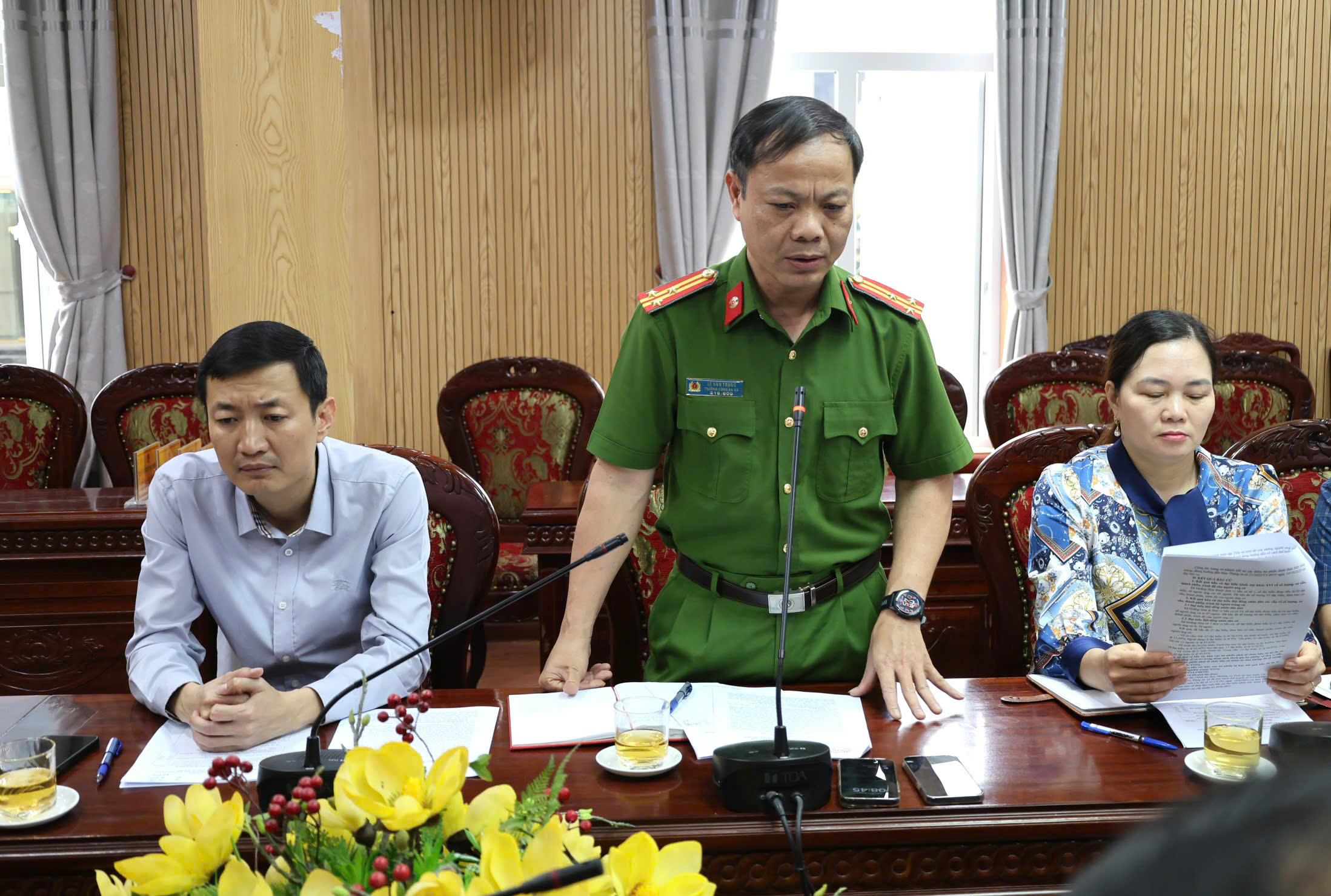Anh-tin-bai